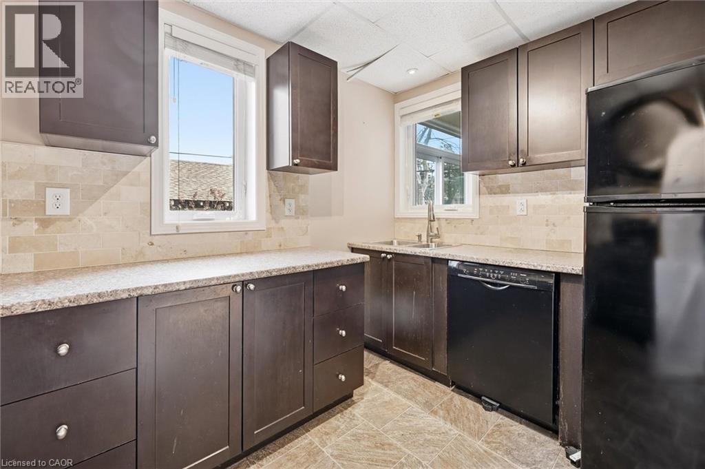81 CARRICK Avenue, Hamilton, Ontario, L8M2W4 — Photo 16