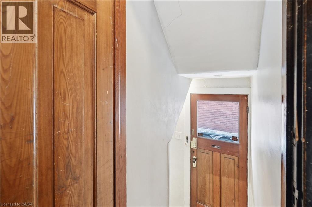 81 CARRICK Avenue, Hamilton, Ontario, L8M2W4 — Photo 19