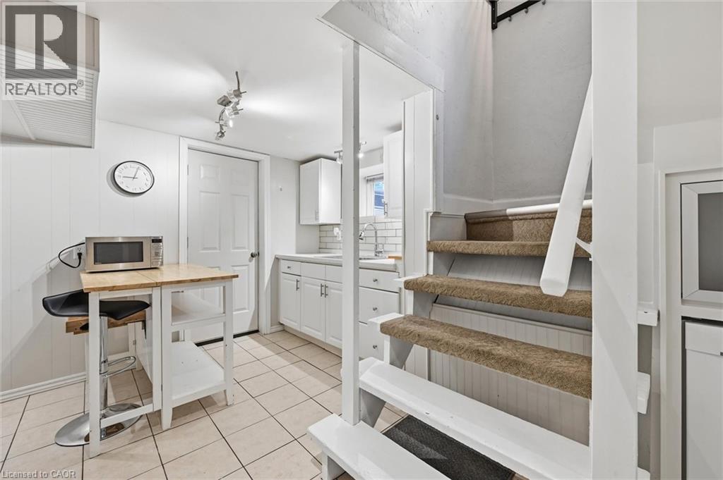 81 CARRICK Avenue, Hamilton, Ontario, L8M2W4 — Photo 35