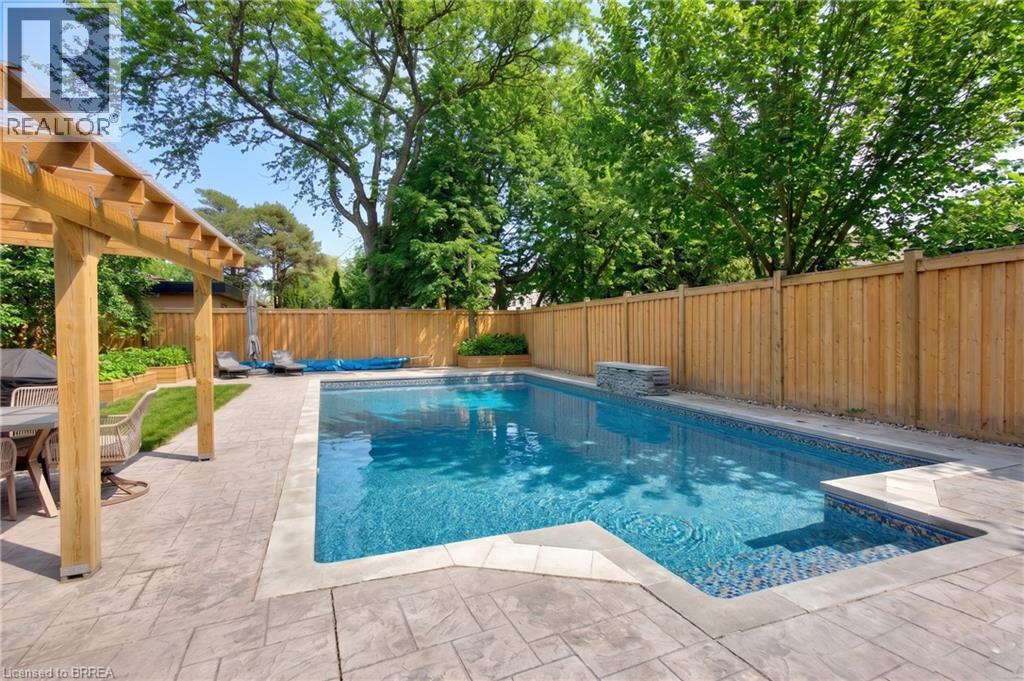 17 BRAEMAR Place, Hamilton, Ontario, L9C1C9 — Photo 41