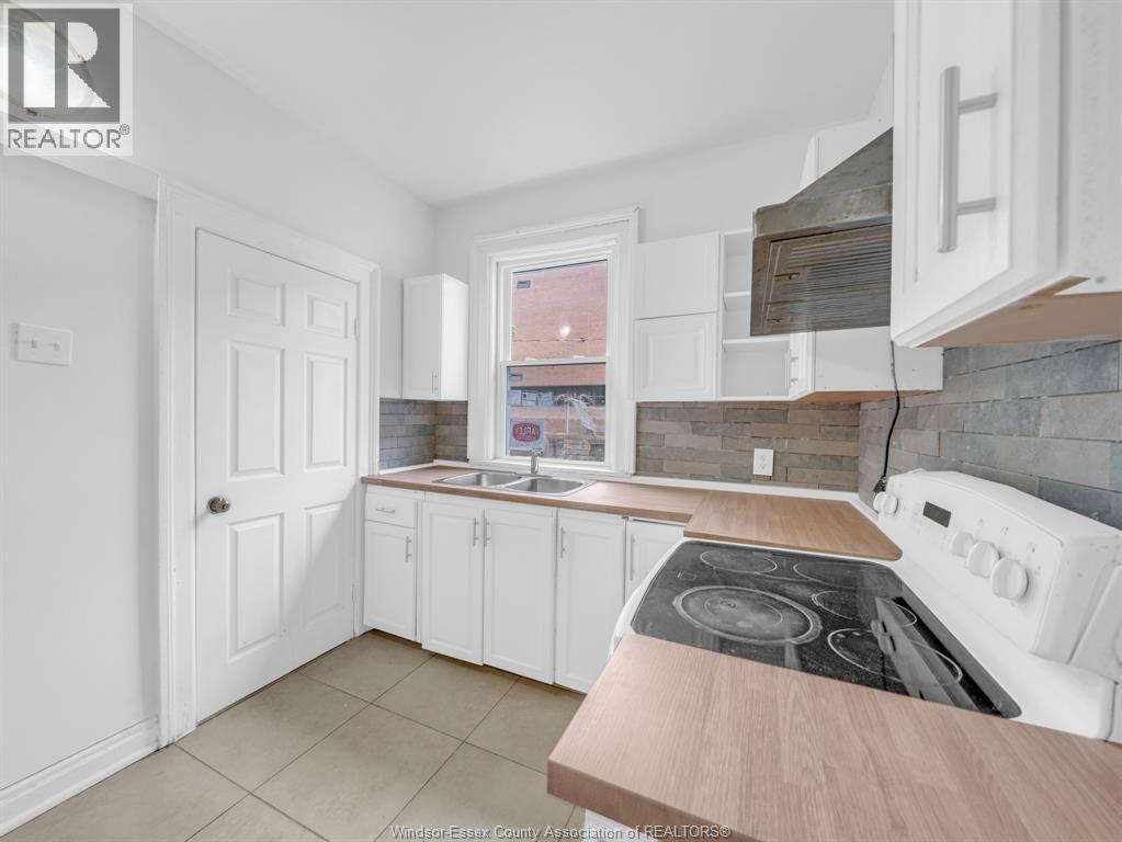 426 BRUCE AVENUE, Windsor, Ontario, N9A4W7 — Photo 14