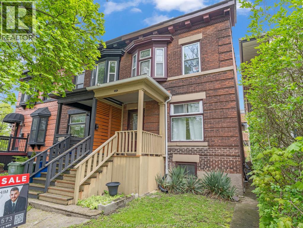 426 BRUCE AVENUE, Windsor, Ontario, N9A4W7 — Photo 4