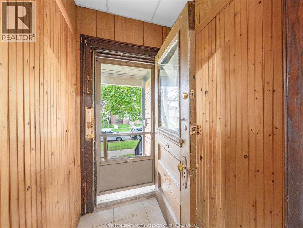 426 BRUCE AVENUE, Windsor, Ontario, N9A4W7 — Photo 6