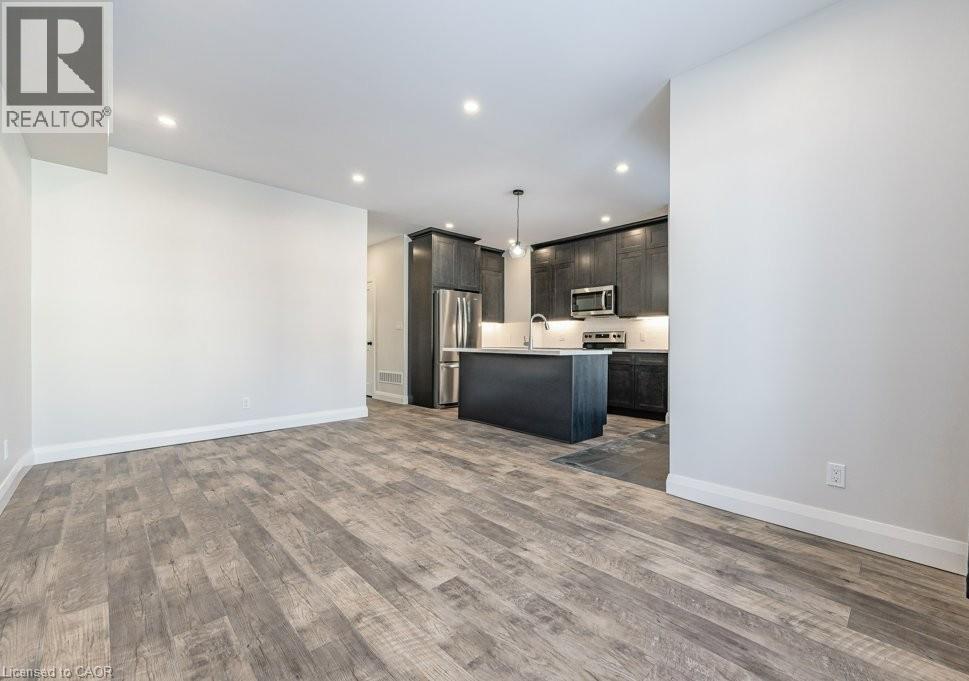 153 WENTWORTH Avenue Unit# A, Kitchener, Ontario, N2M3S3 — Photo 11