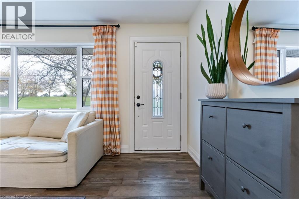 3 FAY Avenue, Hamilton, Ontario, L8T4B9 — Photo 3