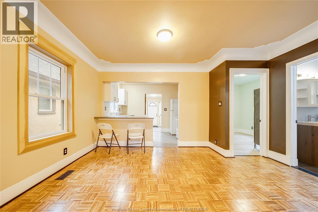 1046 ELSMERE, Windsor, Ontario, N9A2B2 — Photo 12
