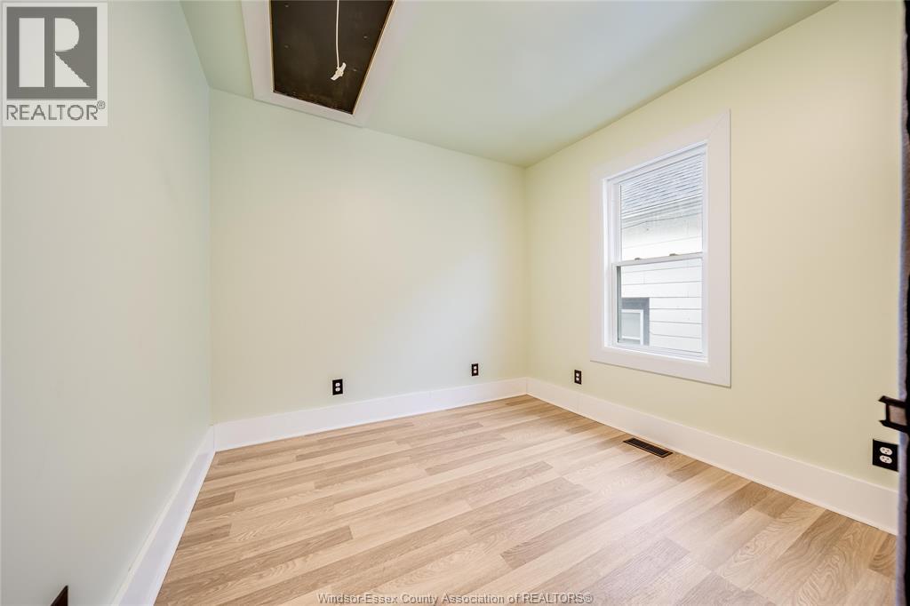 1046 ELSMERE, Windsor, Ontario, N9A2B2 — Photo 25