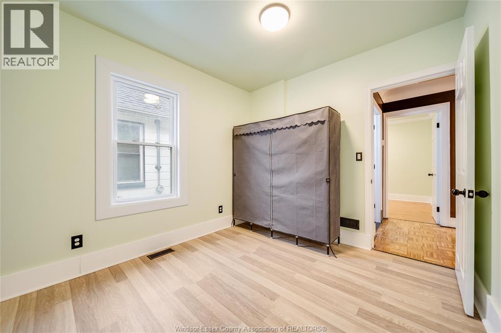 1046 ELSMERE, Windsor, Ontario, N9A2B2 — Photo 26