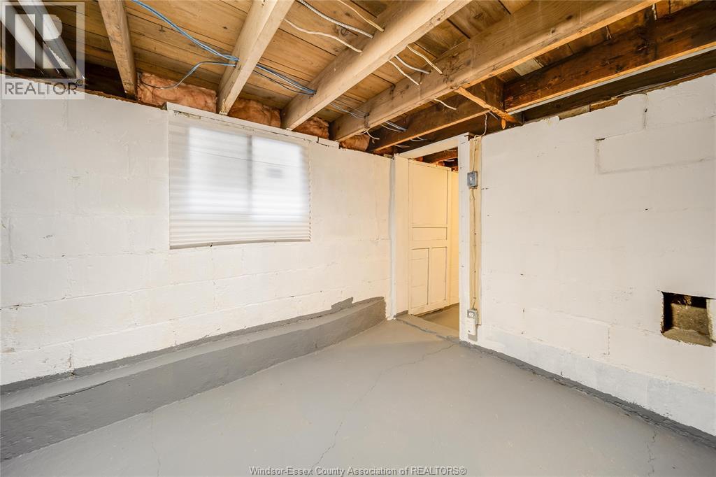 1046 ELSMERE, Windsor, Ontario, N9A2B2 — Photo 42