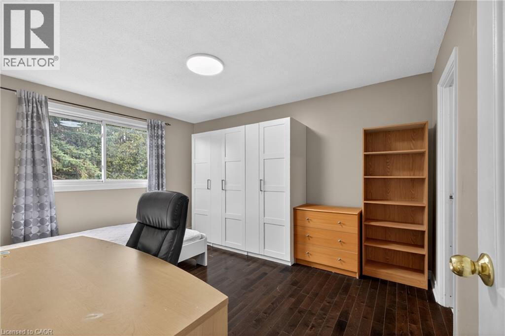 9 SANDERSON Drive, Guelph, Ontario, N1H6T7 — Photo 20