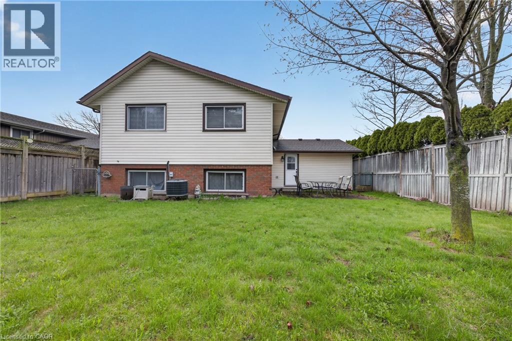 9 SANDERSON Drive, Guelph, Ontario, N1H6T7 — Photo 44