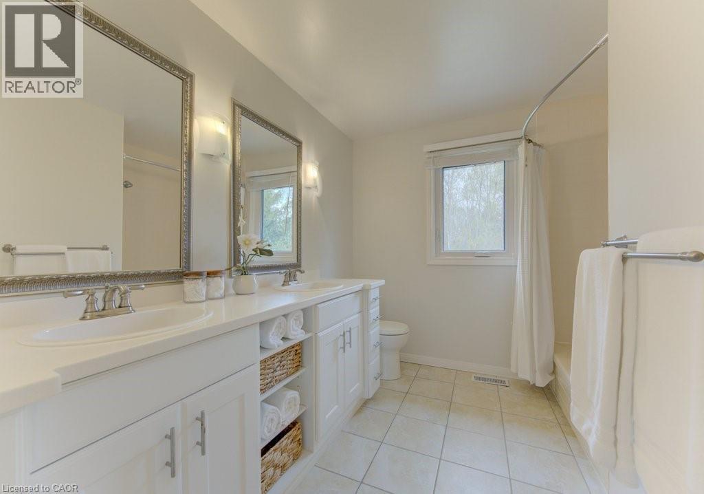 333 CALVINGTON Place, Waterloo, Ontario, N2T1R1 — Photo 36