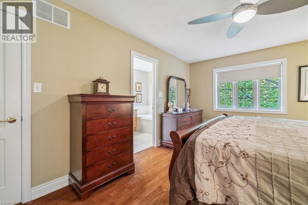 1019 NORTH SHORE Boulevard E Unit# 8, Burlington, Ontario, L7T1X8 — Photo 25