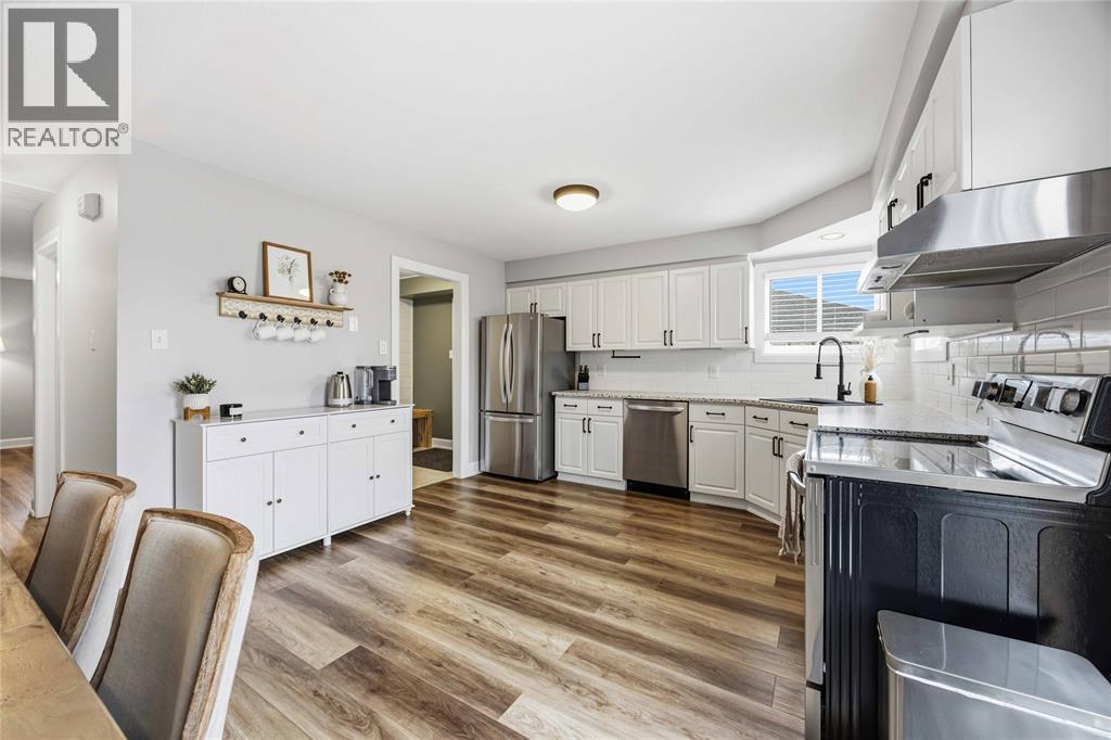 581 SCENIC DRIVE, Warwick-Watford, Ontario, N0M2S0 — Photo 7