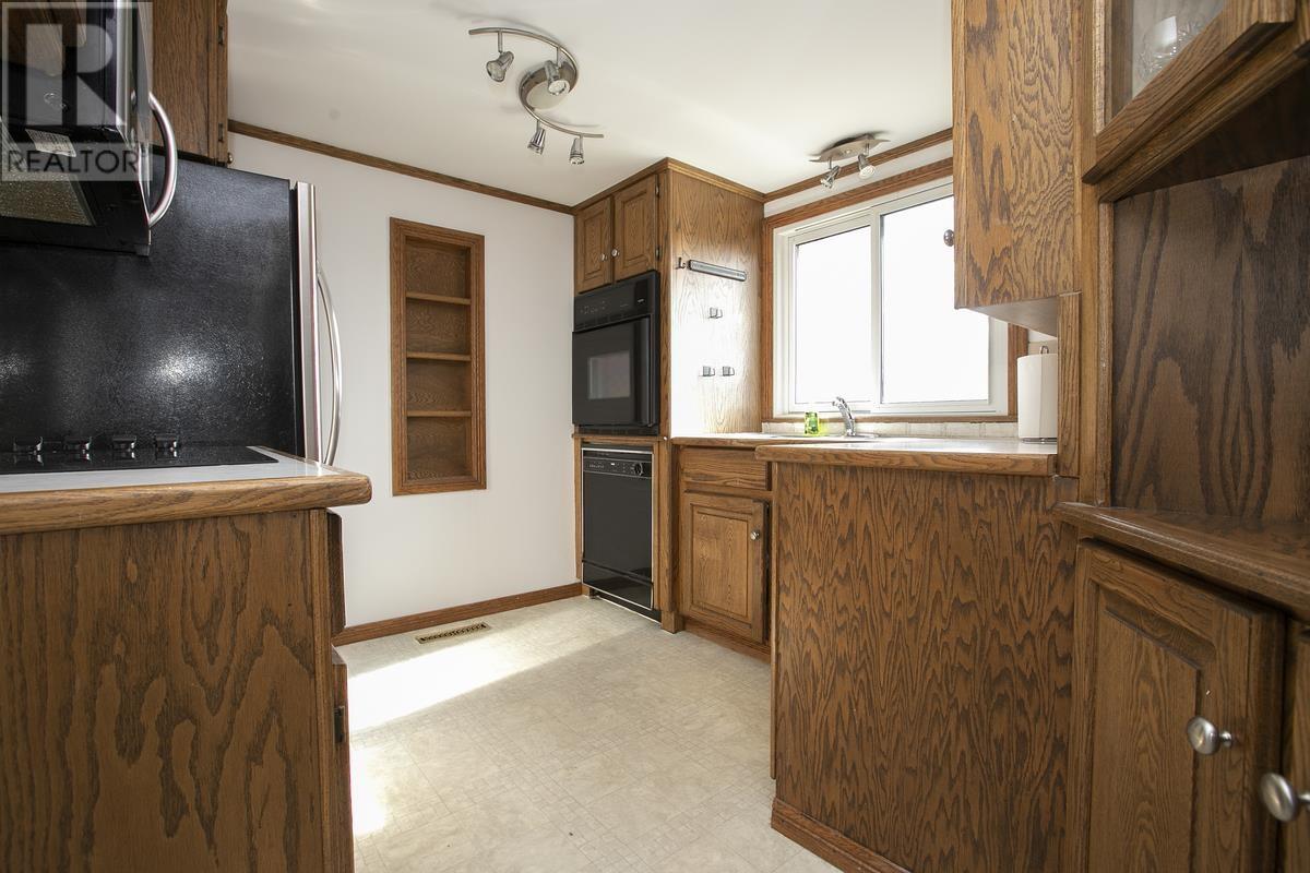 548 Lake ST, Sault Ste. Marie, Ontario, P6B3L2 — Photo 19