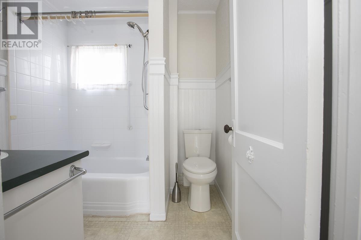 548 Lake ST, Sault Ste. Marie, Ontario, P6B3L2 — Photo 24