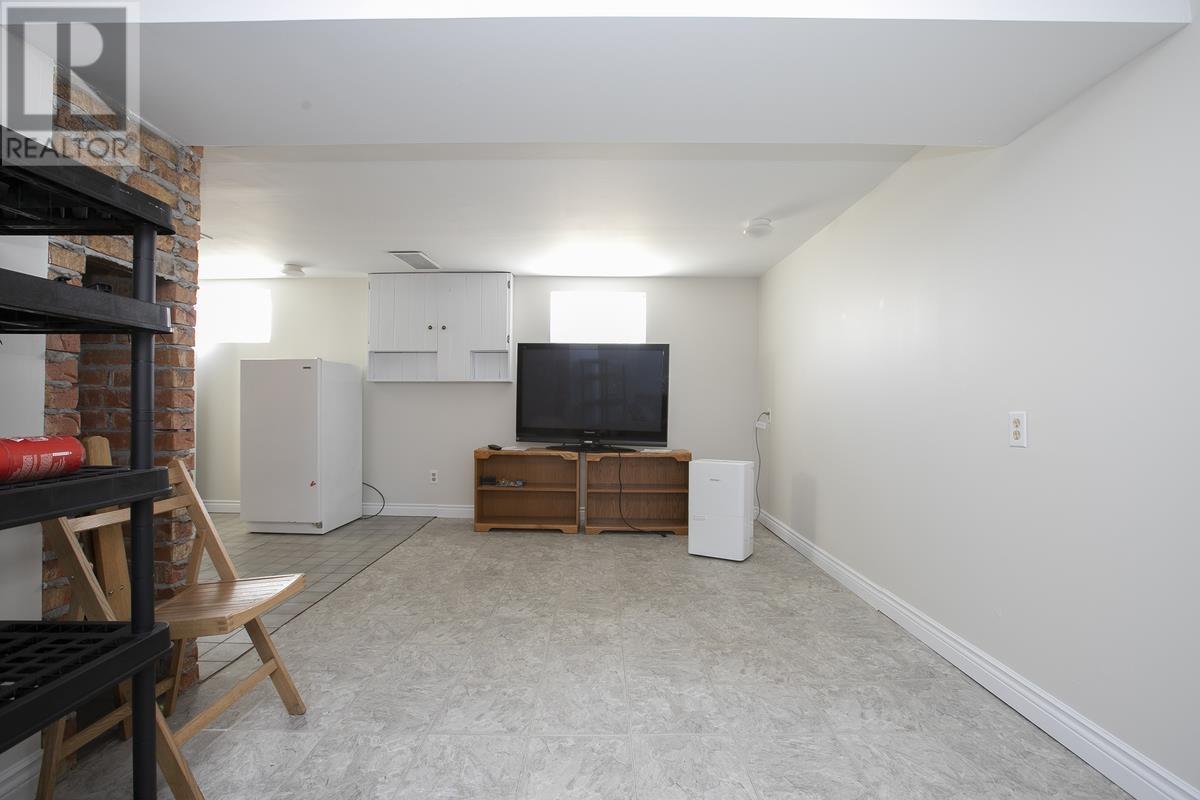 548 Lake ST, Sault Ste. Marie, Ontario, P6B3L2 — Photo 47