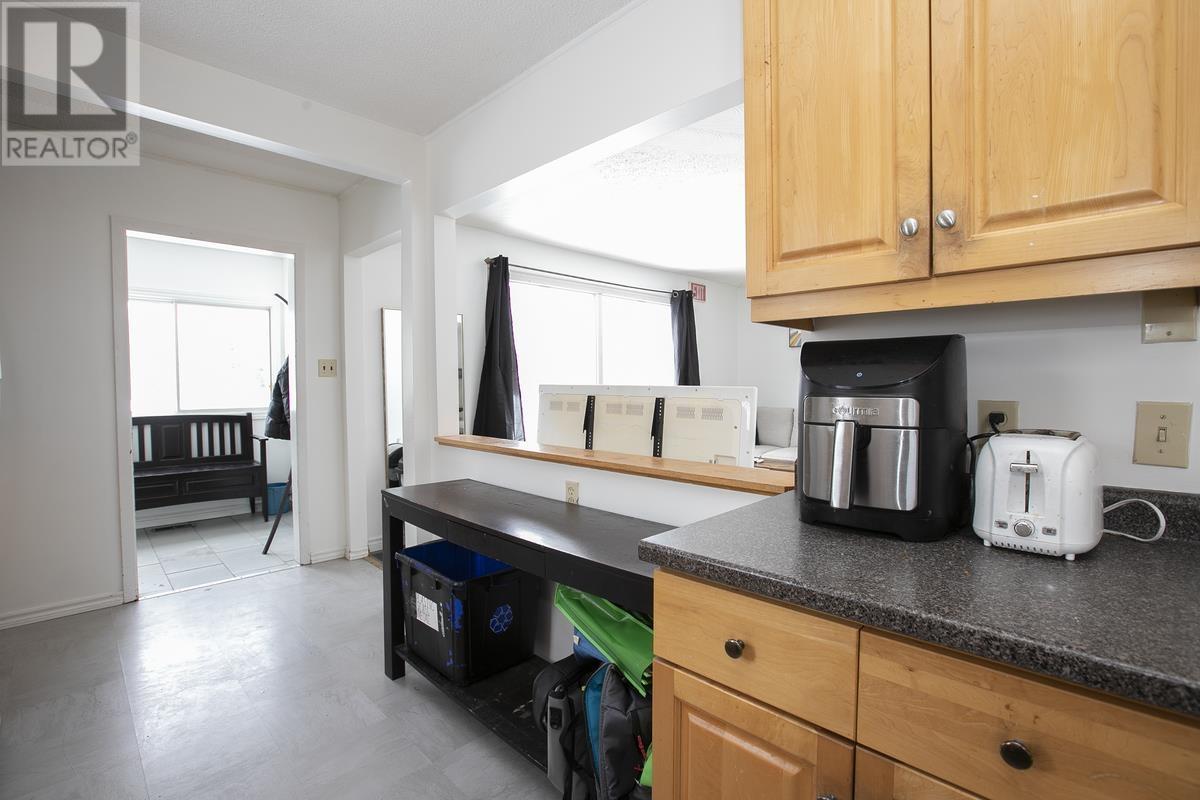 27 Weldon AVE, Sault Ste. Marie, Ontario, P6B3C4 — Photo 15