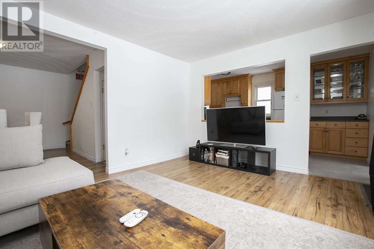 27 Weldon AVE, Sault Ste. Marie, Ontario, P6B3C4 — Photo 18
