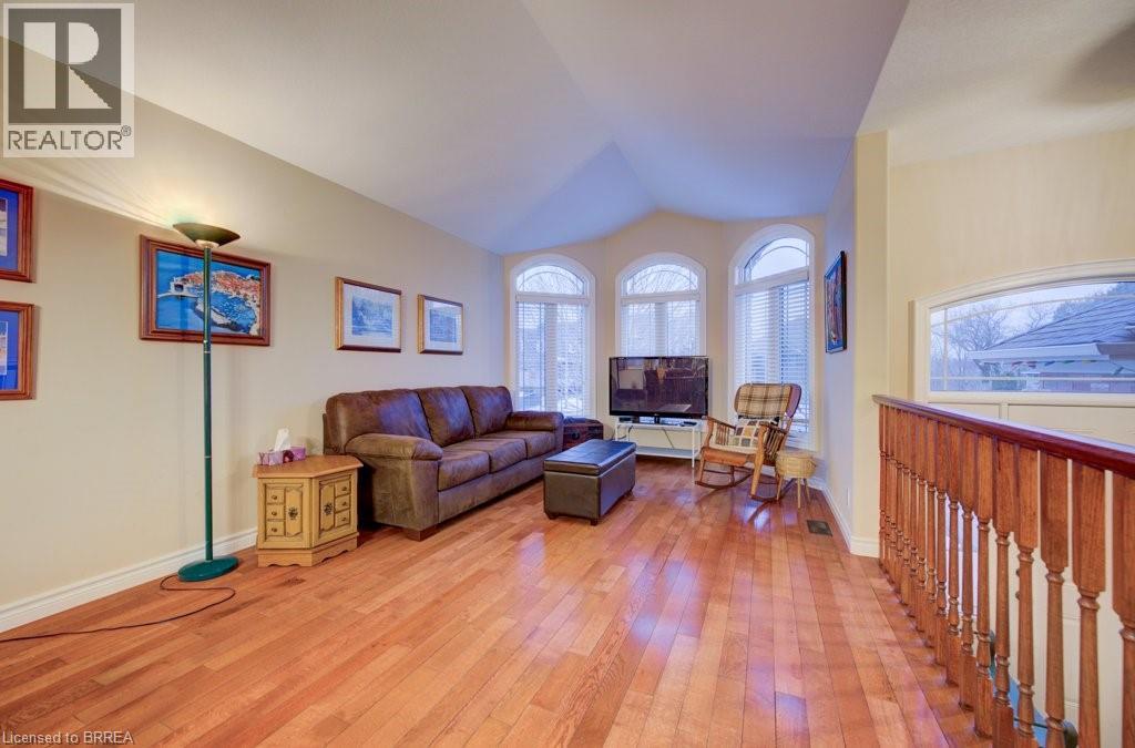 48 WILLOWDALE Crescent, Port Dover, Ontario, N0A1N5 — Photo 7