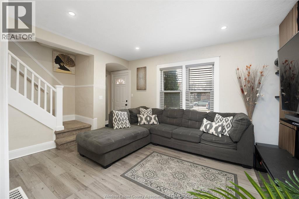 1282 MONMOUTH, Windsor, Ontario, N8Y3M1 — Photo 13