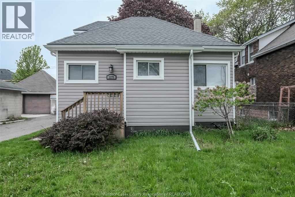2275 HIGHLAND AVENUE, Windsor, Ontario, N8X3S3 — Photo 2