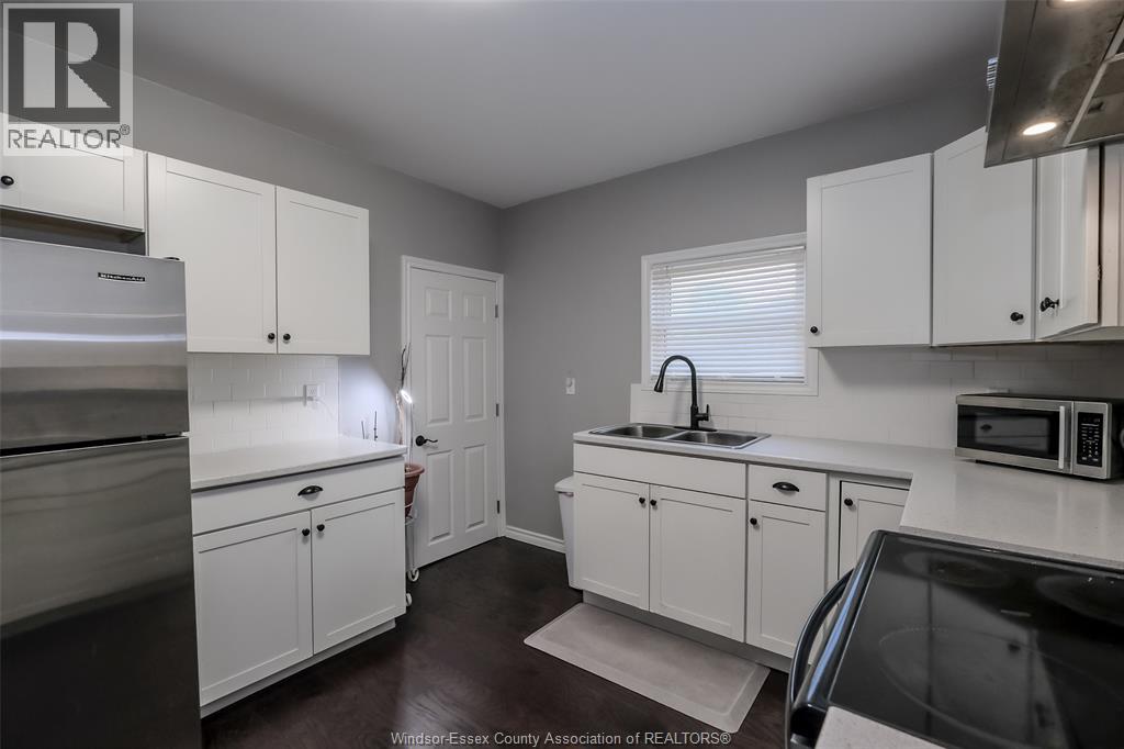 2275 HIGHLAND AVENUE, Windsor, Ontario, N8X3S3 — Photo 9