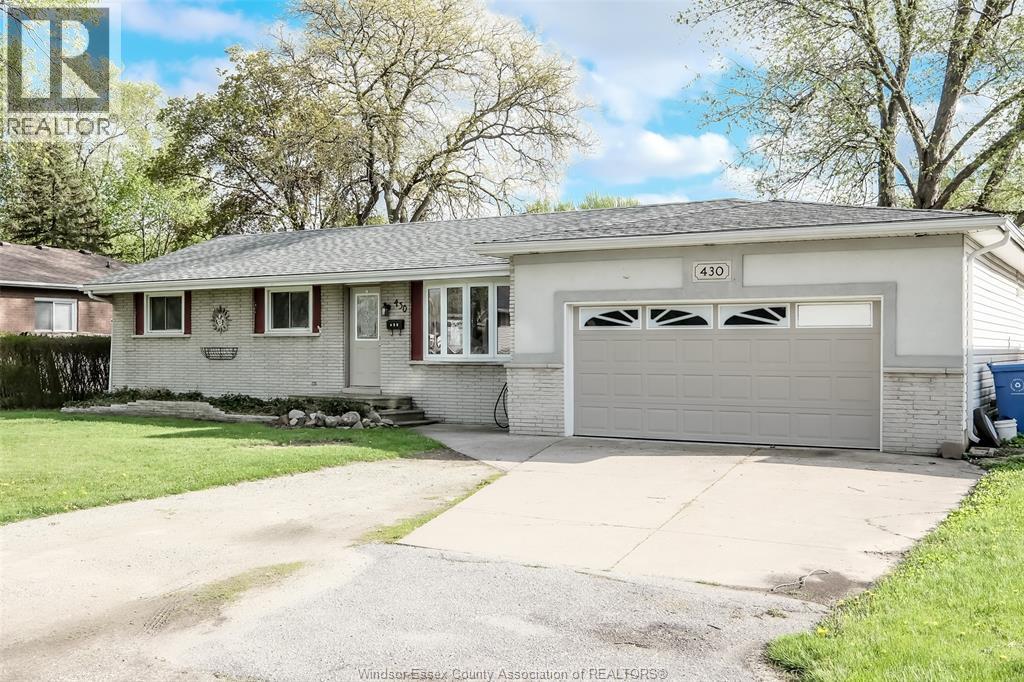 430 LAFFERTY AVENUE, LaSalle, Ontario, N9J1K6 — Photo 2