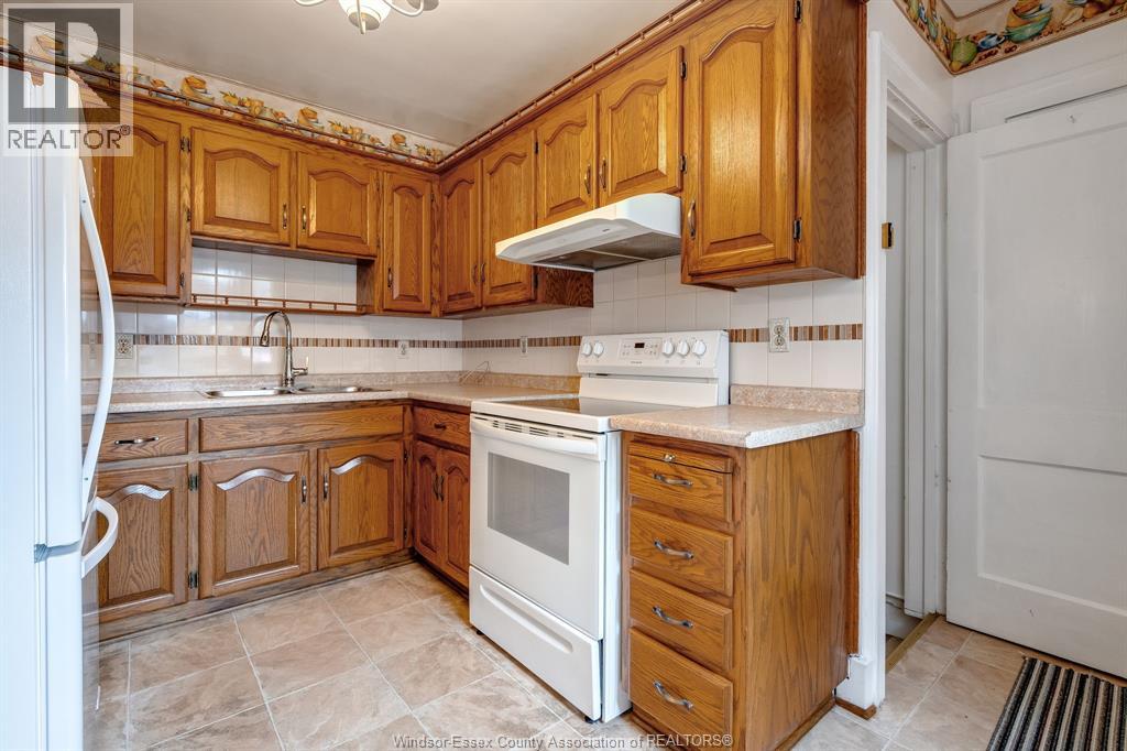2279 Lillian AVENUE, Windsor, Ontario, N8X4B1 — Photo 10