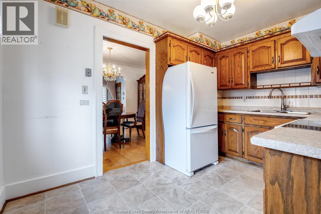 2279 Lillian AVENUE, Windsor, Ontario, N8X4B1 — Photo 11