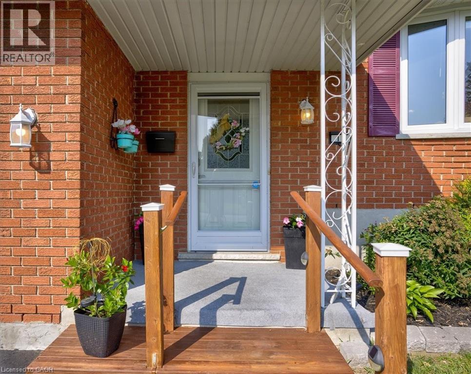 12 MILLER Crescent, Simcoe, Ontario, N3Y4R1 — Photo 4