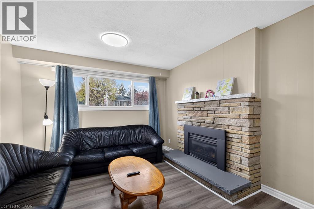 9 SANDERSON Drive, Guelph, Ontario, N1H6T7 — Photo 26