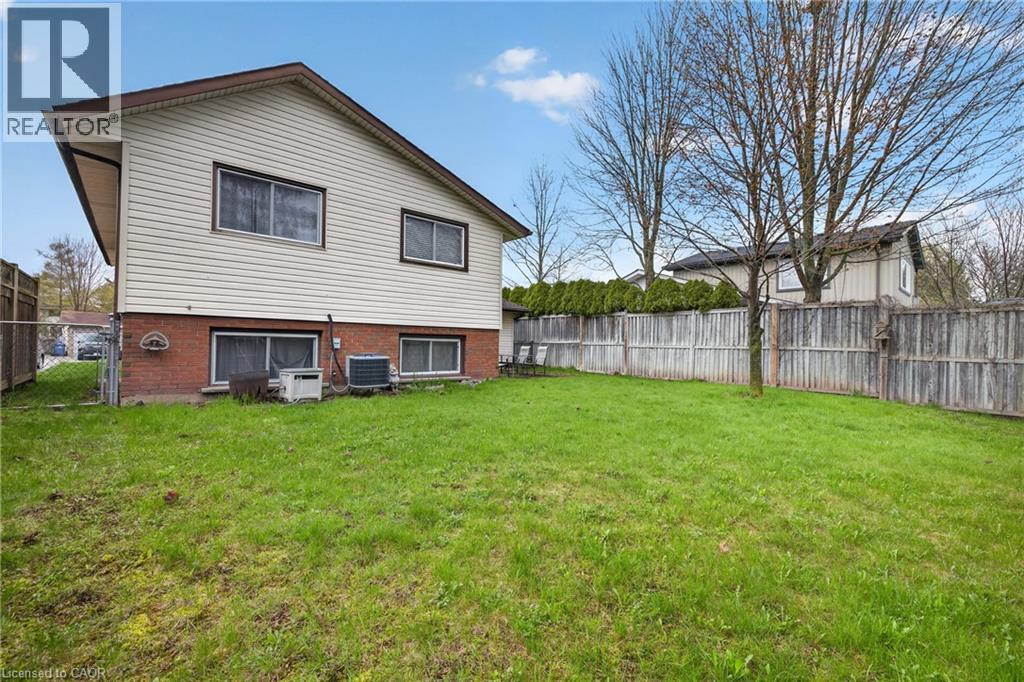 9 SANDERSON Drive, Guelph, Ontario, N1H6T7 — Photo 45