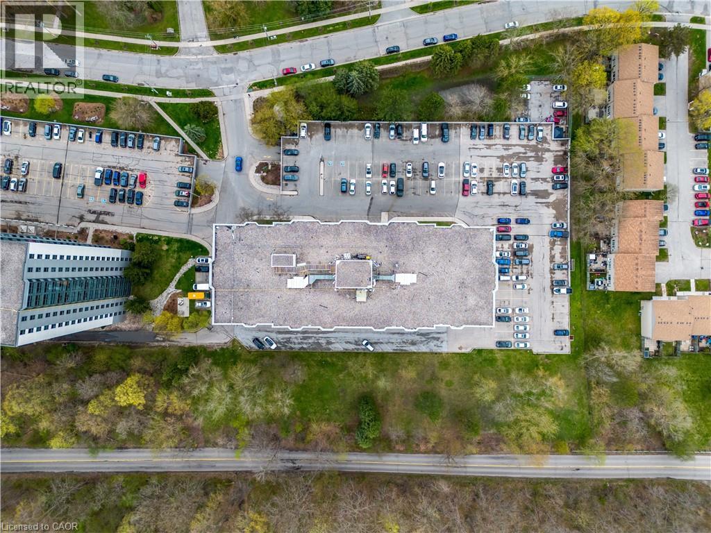 35 GREEN VALLEY Drive Unit# 502, Kitchener, Ontario, N2P2A5 — Photo 11