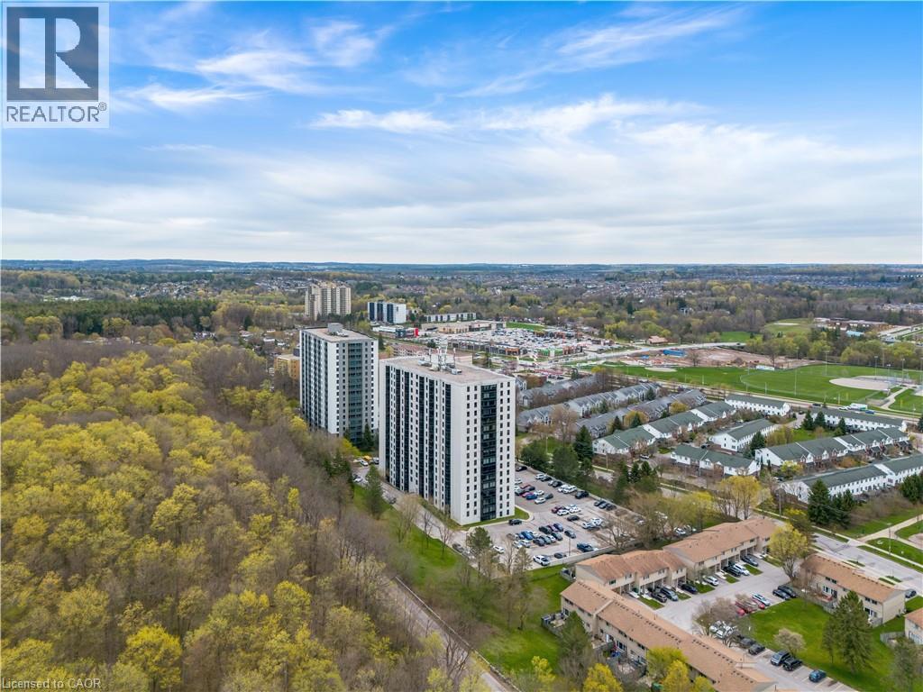 35 GREEN VALLEY Drive Unit# 502, Kitchener, Ontario, N2P2A5 — Photo 12