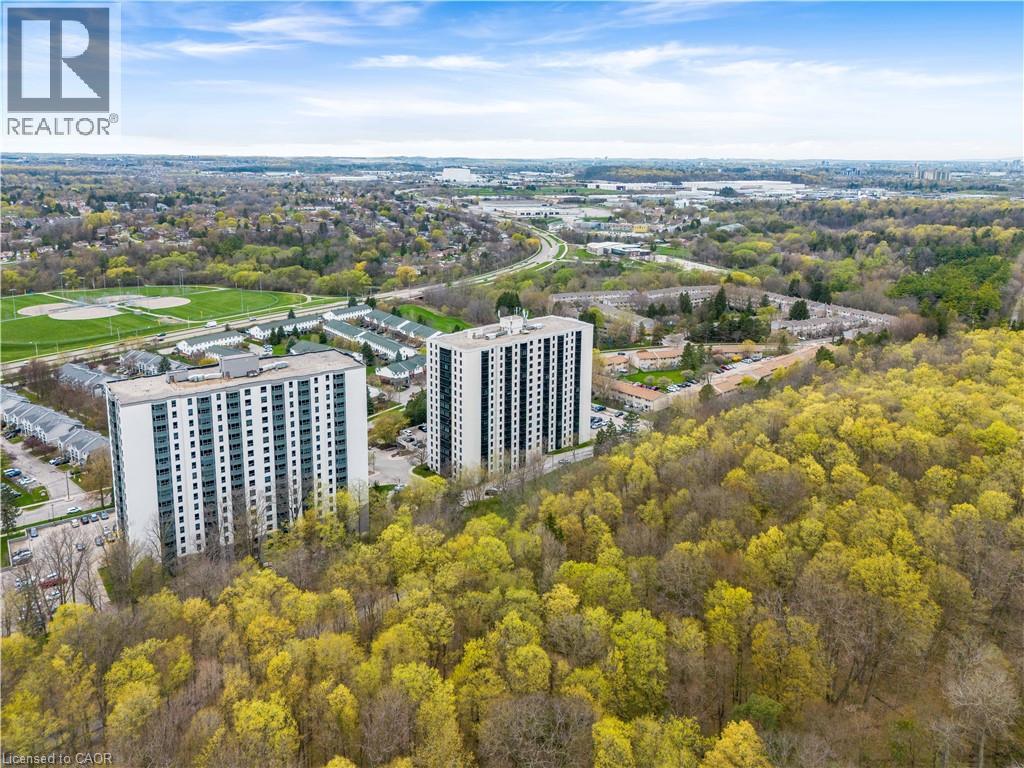 35 GREEN VALLEY Drive Unit# 502, Kitchener, Ontario, N2P2A5 — Photo 14