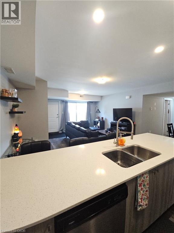 1331 COUNTRYSTONE Drive Unit# A1, Waterloo, Ontario, N2N0C5 — Photo 12