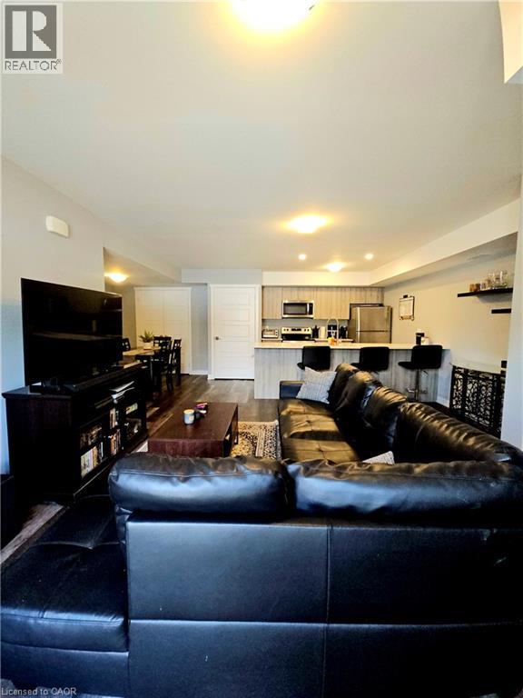 1331 COUNTRYSTONE Drive Unit# A1, Waterloo, Ontario, N2N0C5 — Photo 2