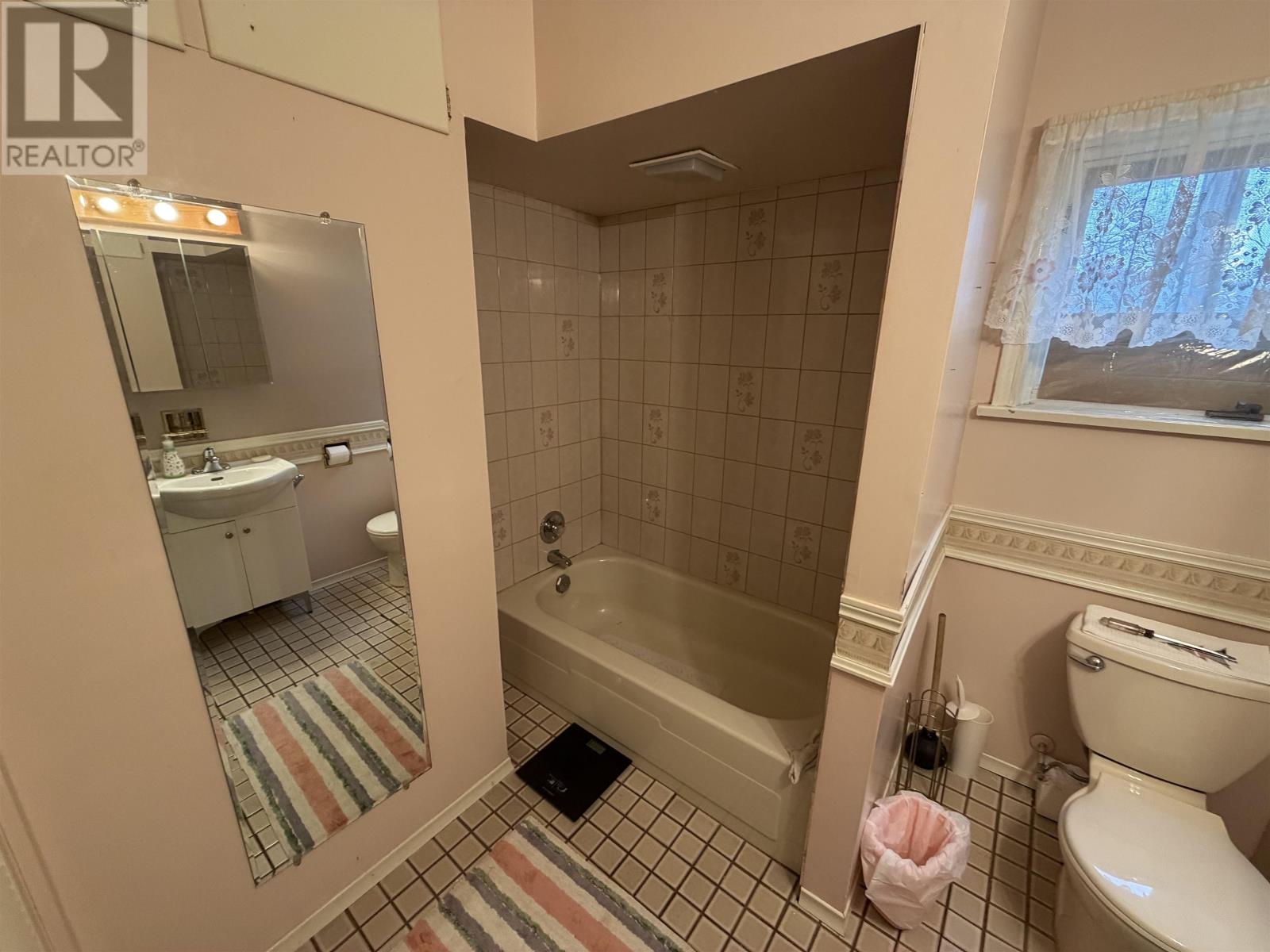 2101 Walsh ST E, Thunder Bay, Ontario, P7E4W3 — Photo 13