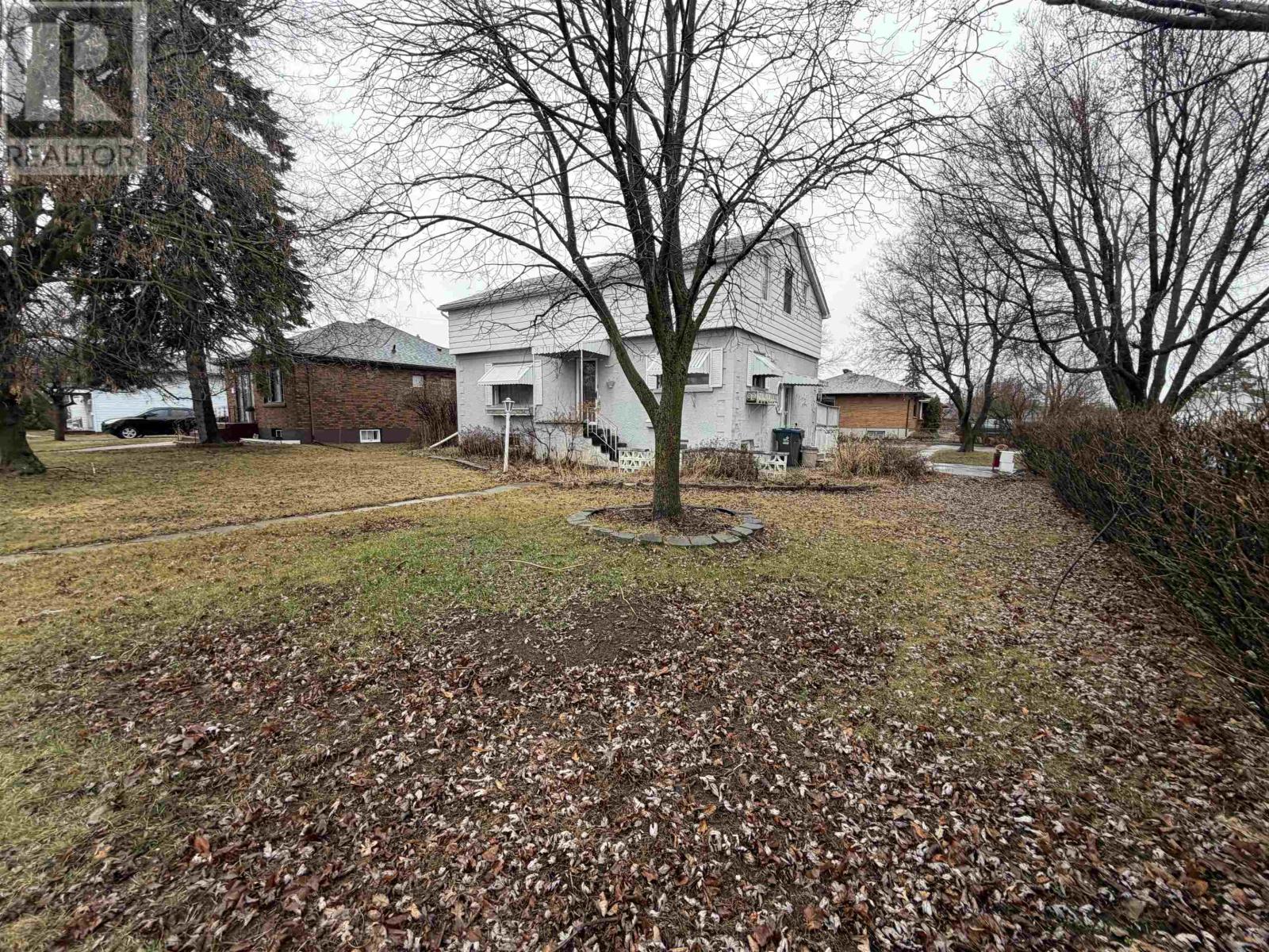 2101 Walsh ST E, Thunder Bay, Ontario, P7E4W3 — Photo 47