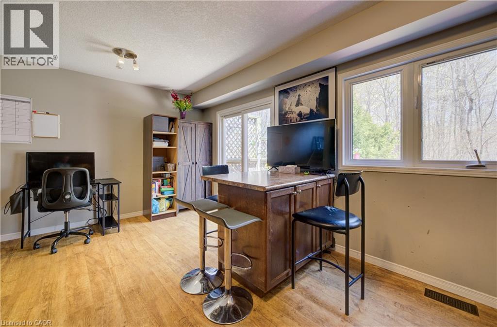 110 ACTIVA Avenue Unit# E34, Kitchener, Ontario, N2E3T3 — Photo 7