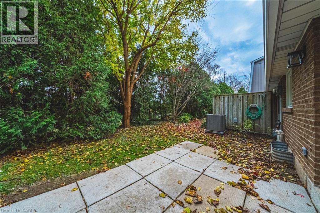 445 WOODVIEW Road Unit# 4, Burlington, Ontario, L7N2Z9 — Photo 10