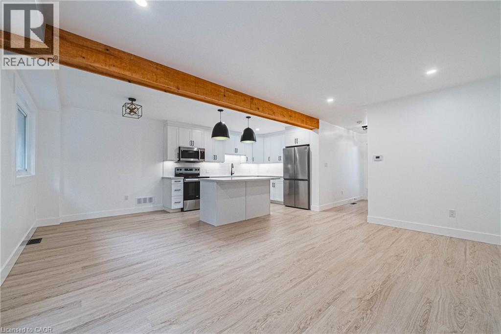 445 WOODVIEW Road Unit# 4, Burlington, Ontario, L7N2Z9 — Photo 5