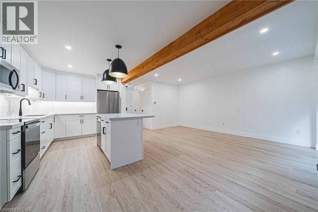445 WOODVIEW Road Unit# 4, Burlington, Ontario, L7N2Z9 — Photo 6
