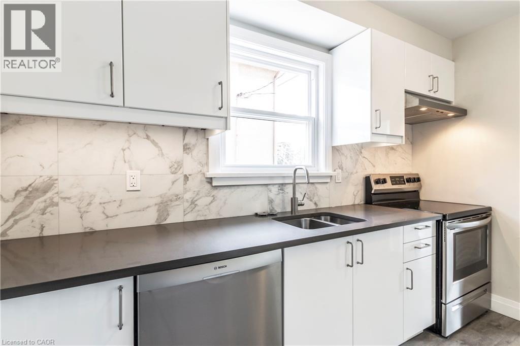 2337 BARCLAY Road, Burlington, Ontario, L7R2B7 — Photo 10