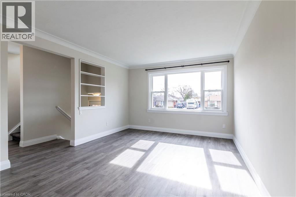 2337 BARCLAY Road, Burlington, Ontario, L7R2B7 — Photo 5