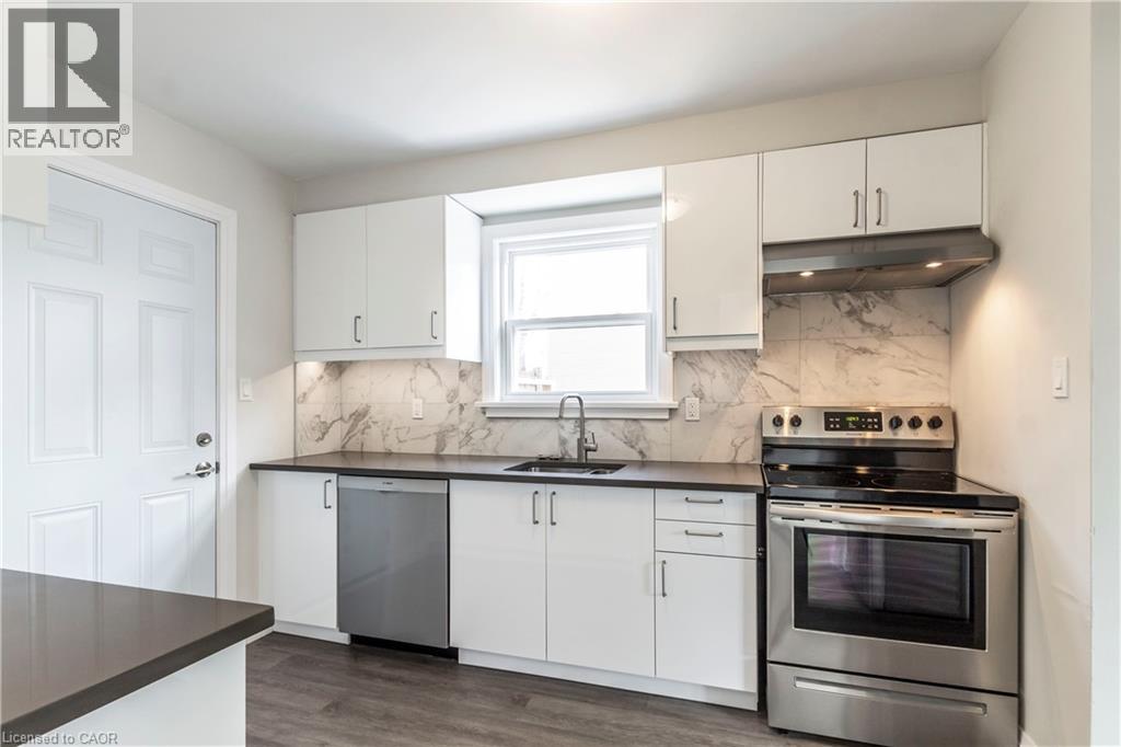 2337 BARCLAY Road, Burlington, Ontario, L7R2B7 — Photo 7