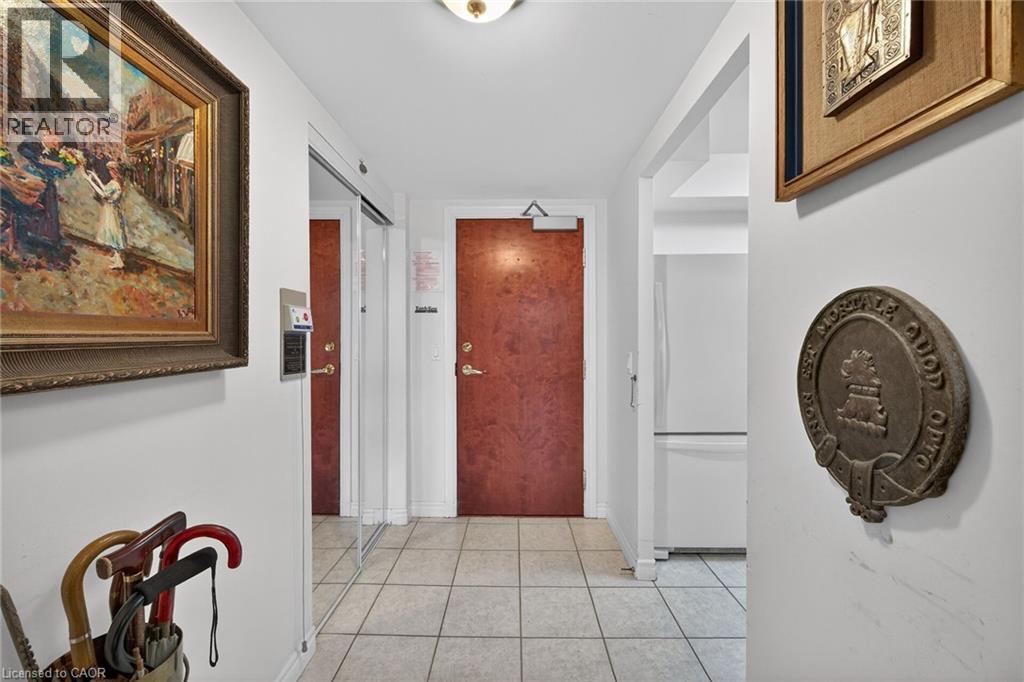 100 BURLOAK Drive Unit# 1410, Burlington, Ontario, L7L6P6 — Photo 16