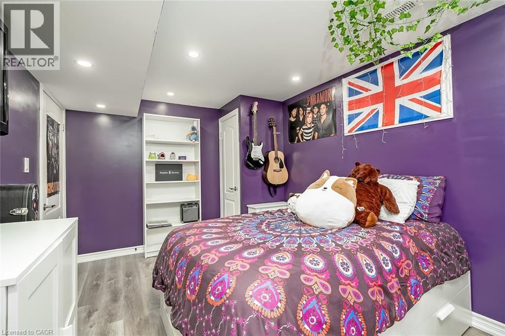 599 CAVERHILL Crescent, Milton, Ontario, L9T5K1 — Photo 29