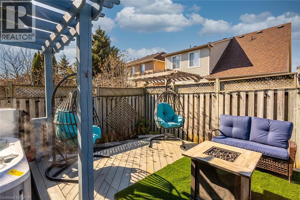599 CAVERHILL Crescent, Milton, Ontario, L9T5K1 — Photo 36